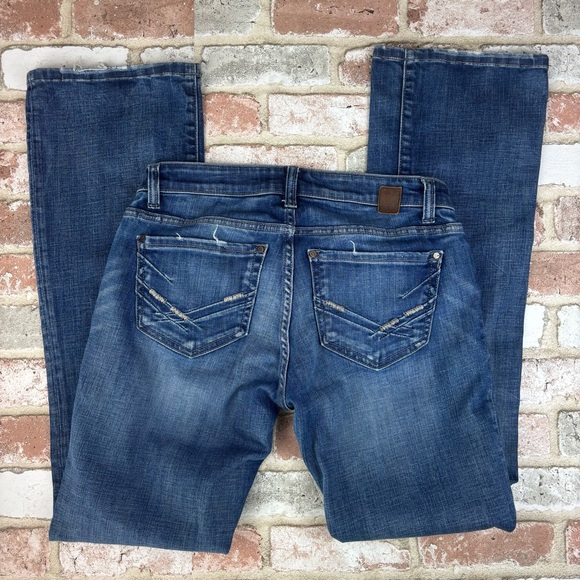 BKE Stella Bootcut Medium Wash Denim Blue Jeans Size 27L mid/low Rise denim - Picture 6 of 8